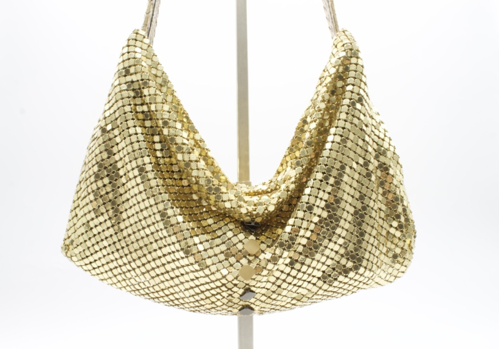 Gwen Shoulder Bag gold (1) Gwen Shoulder Bag gold